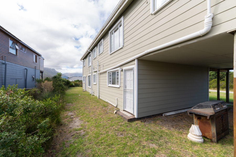4 Bedroom Property for Sale in Bettys Bay Western Cape